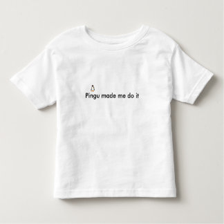 Pinguは私にそれをさせます トドラーTシャツ