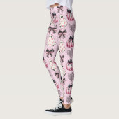 Pink and Black Pumpkins, Ghosts Halloween Leggings レギンス (左)