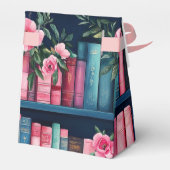 Pink and Blue Books and Flowers on Bookshelf フェイバーボックス (裏面サイド)