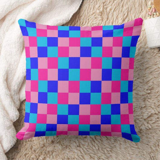 Pink and Blue Checkered Print クッション (ブランケット)