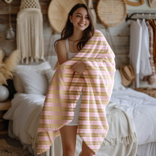Pink and gold stripes pattern フリースブランケット