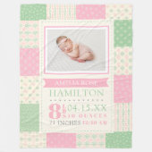 Pink and Green Birth Stats Photo Baby フリースブランケット (正面)