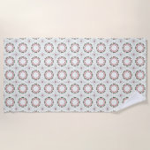 Pink and green geometric patterned  ビーチタオル (正面)