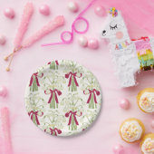 Pink and Green Snowdrop and Bow Flower Bouquet ペーパープレート (パーティー)