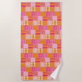 Pink and orange floral patchwork Beach Towel ビーチタオル (正面)