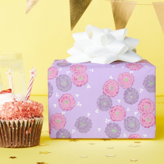 Pink and Purple Flowers on Lavender Wrapping Paper ラッピングペーパー (誕生日パーティー)