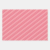 Pink and Red Christmas Candy Cane Stripes  ラッピングペーパーシート (正面3)