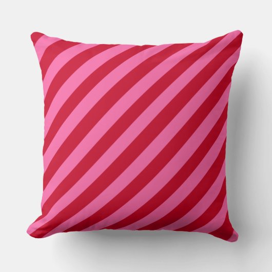Pink and Red Christmas Peppermint Stripes  クッション (正面)