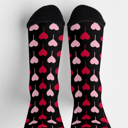 Pink and Red Hearts Pattern Black Socks ソックス (上部)
