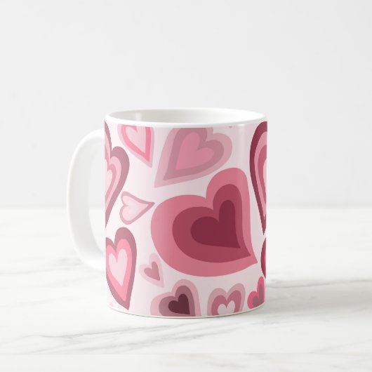Pink and Red Layered Heart Pattern コーヒーマグカップ (正面左)