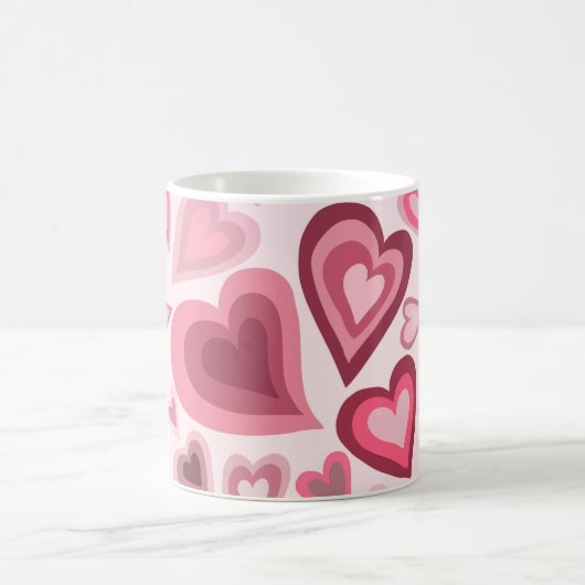 Pink and Red Layered Heart Pattern コーヒーマグカップ (中央)
