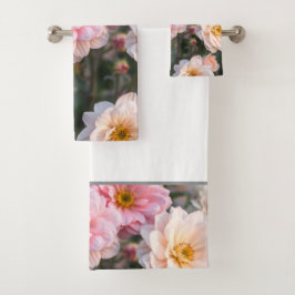 Pink and White Floral Towel Set バスタオルセット