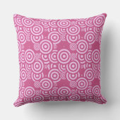 pink and white geometric クッション (裏面)