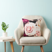 Pink And White Roses Arrangement Floral Design クッション (椅子)