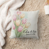 Pink and Yellow Tulip Flower Bouquet Anniversary クッション (ブランケット)