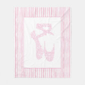 Pink Ballet Pointe Shoe Typography  フリースブランケット (正面)
