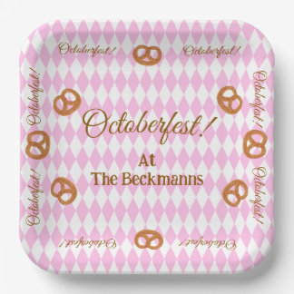 Pink Bavarian Octoberfest Pretzels Personalize ペーパープレート