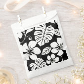 PINK BIKINI (BLACK) フェイバーバッグ (クリップ留めされた状態)