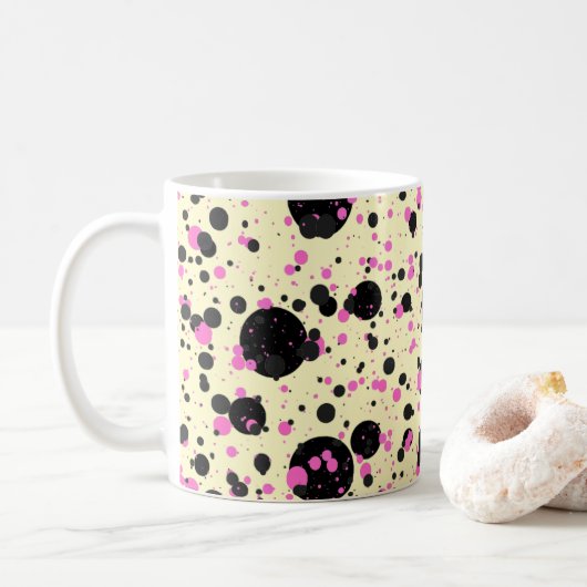 Pink & Black Polka Dot Glam Pattern コーヒーマグカップ (ドーナツ)
