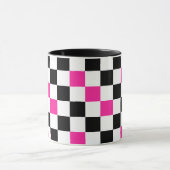 Pink Black White Checkered Pattern Design  マグカップ (中央)