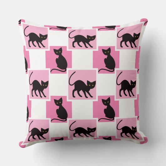 PINK BLACK & WHITE HALLOWEEN BLACK CATS クッション (裏面)