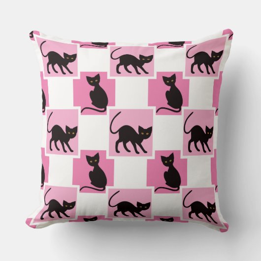 PINK BLACK & WHITE HALLOWEEN BLACK CATS クッション (正面)