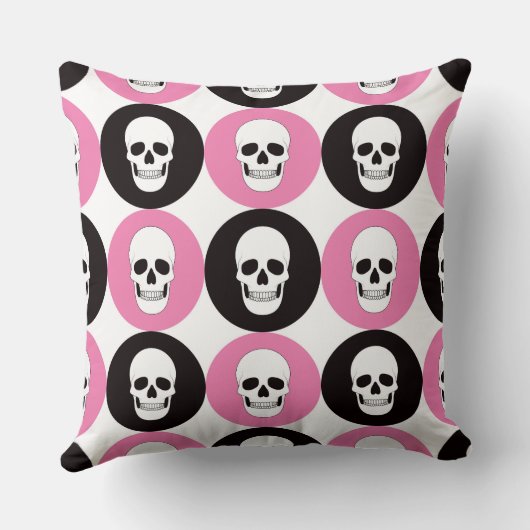 PINK BLACK & WHITE HALLOWEEN SKULLS クッション (裏面)