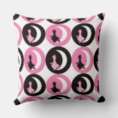 PINK BLACK & WHITE HALLOWEEN WITCHES クッション (裏面)