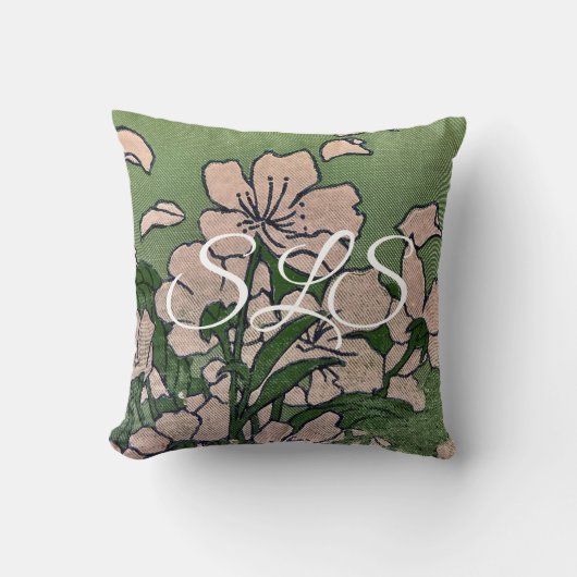 Pink Blossom Green Throw Pillow クッション (正面)