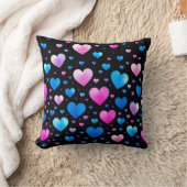 Pink & Blue Glowing Hearts クッション (ブランケット)