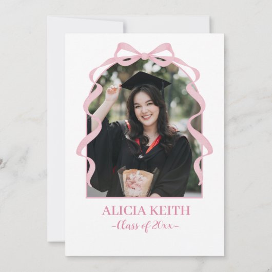 Pink Boho Coquette Pampas Grass She eaRNed it grad 招待状 (裏面)