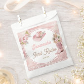 Pink Boho First Rodeo 1st Birthday フェイバーバッグ (クリップ留めされた状態)