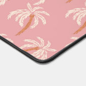 Pink boho tropical palm tree summer beachy  デスクマット (コーナー)