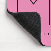 Pink Bold Monogram Modern Minimalist Name Initials マウスパッド (コーナー)