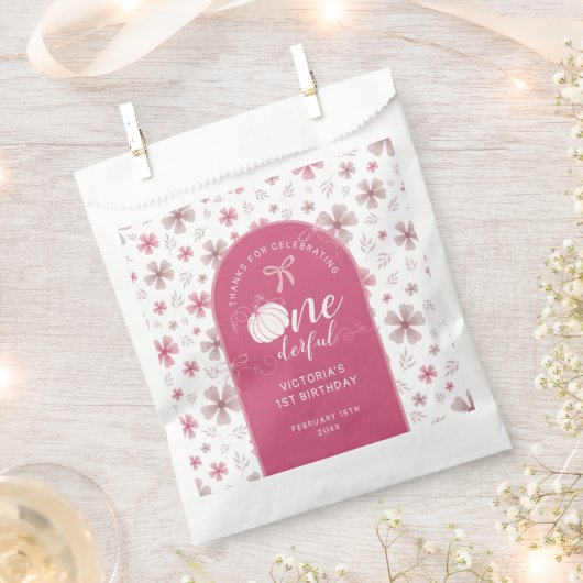 PINK BOW & ARCH FALL PUMPKIN FLOWERS BIRTHDAY フェイバーバッグ (クリップ留めされた状態)