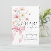 Pink Bow Baby in Bloom Girl Baby Shower 招待状 (スタンド正面)