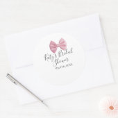 Pink bow bridal shower name date pastel stylish te ラウンドシール (封筒)