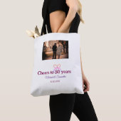 Pink bow cheers to 50 years anniversary wedding  トートバッグ (クローズアップ)