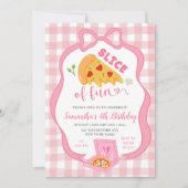 Pink Bow Gingham Slice of Fun pizza birthday  招待状 (正面)