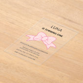 Pink Bow Girl Kids 1st Birthday  アクリル招待状 (レイダウン)