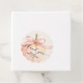 Pink Bow Little Pumpkin Baby Shower フェイバータグ (インサイチュ)