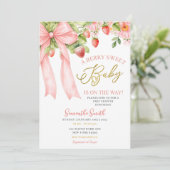 Pink Bow Strawberry Baby Shower Invitation 招待状 (スタンド正面)