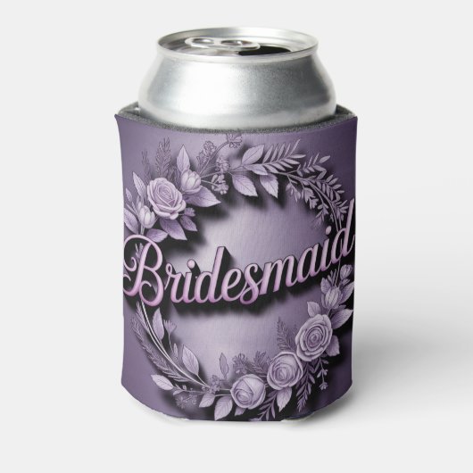Pink Bridesmaid Script Lavender Can Cooler 缶クーラー (缶裏面)