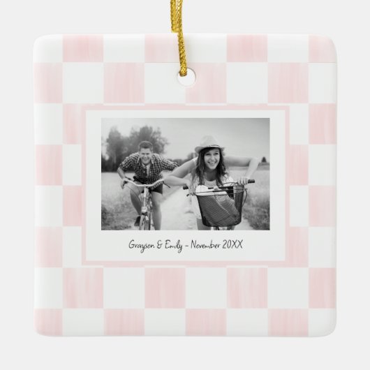Pink Checkerboard Personalized Photo セラミックオーナメント (正面)