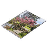Pink Cherry Blossoms and Wooden Footbridge ノートブック (左側)