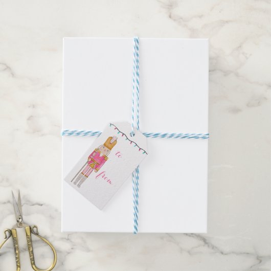 Pink Christmas Nutcracker Holiday Lights ギフトタグ (より糸付き)