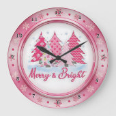 Pink Christmas Trees Round Holiday Design ラージ壁時計 (正面)