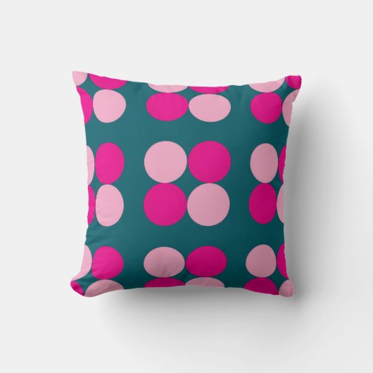 Pink Circles on Green Throw Pillow クッション (正面)