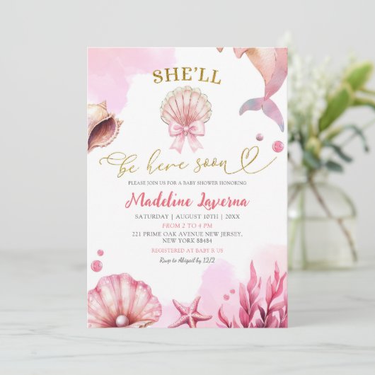 Pink Coastal She'll Be Here Soon Baby Shower 招待状 (スタンド正面)