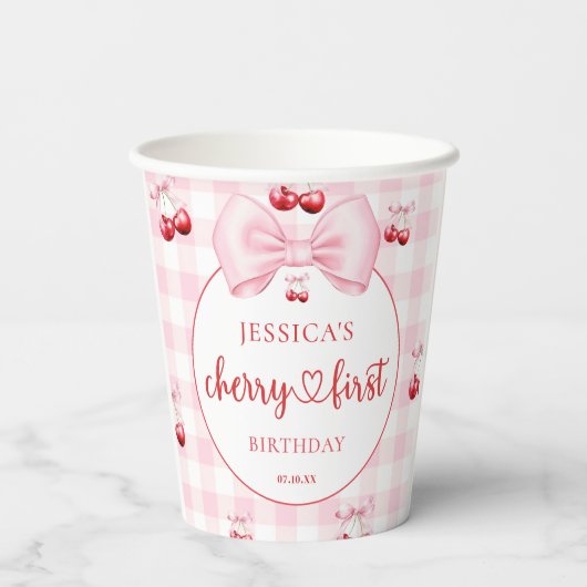 Pink Coquette Bow Cherry First Birthday Party 紙コップ (裏面)